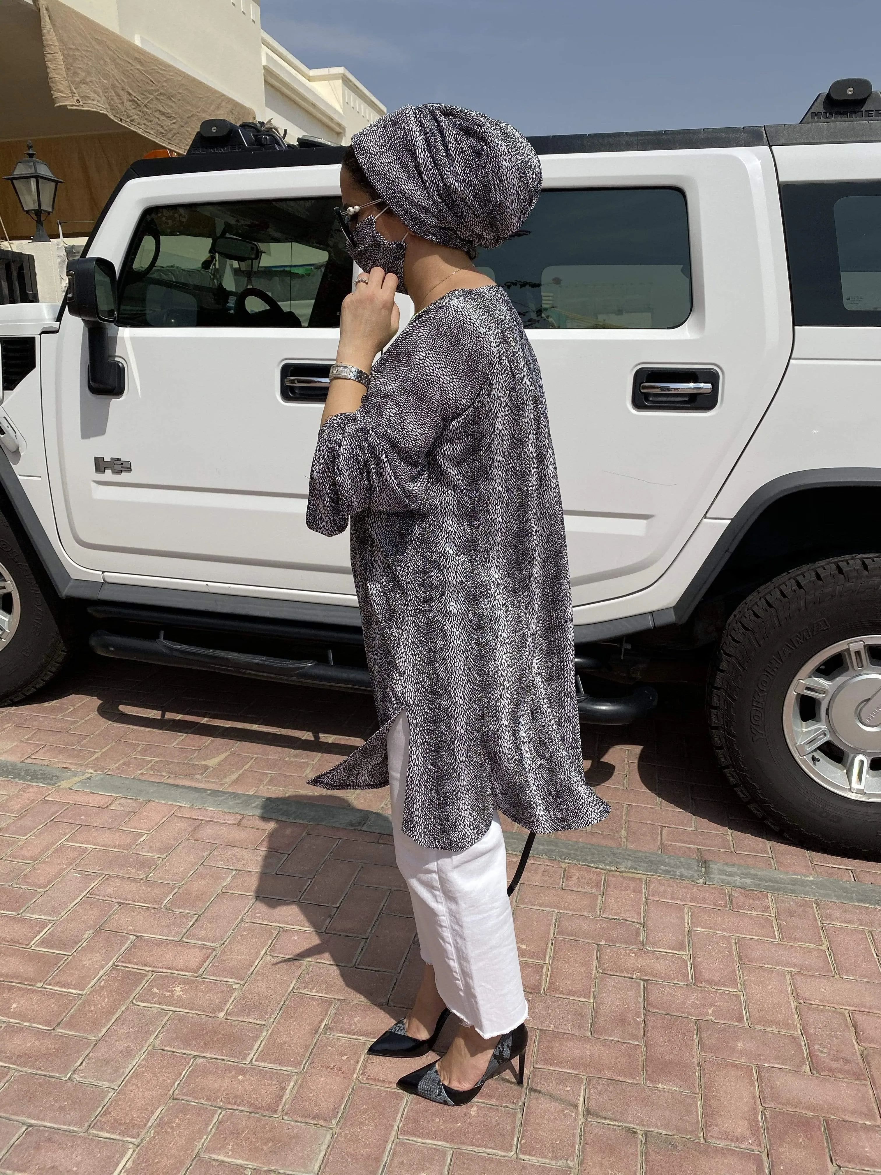 Cardigan Beanie Set - Snake Skin - Medium Size (last piece)