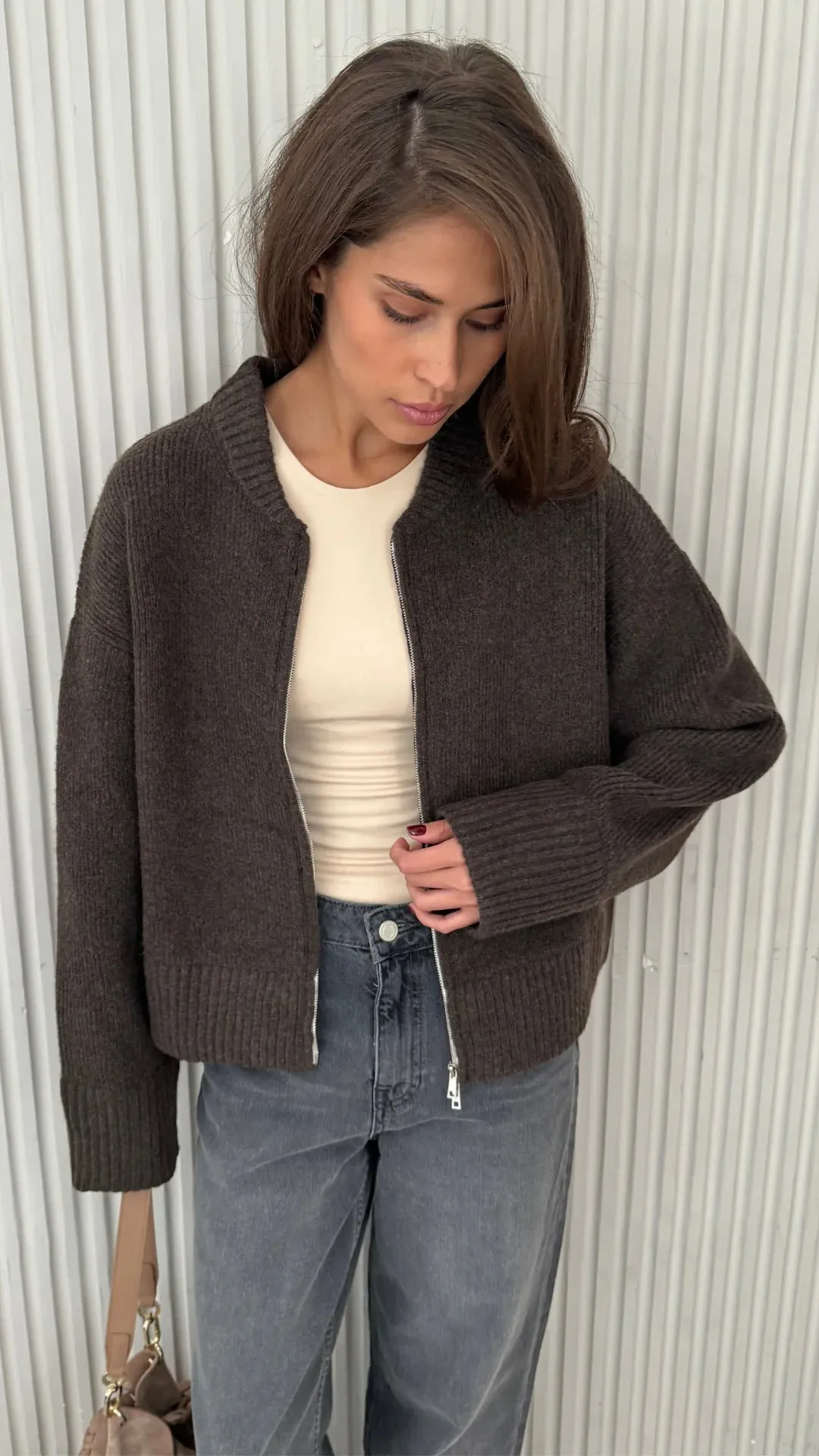 CHARLI ZOEY ZIP CARDIGAN DARK ESPRESSO