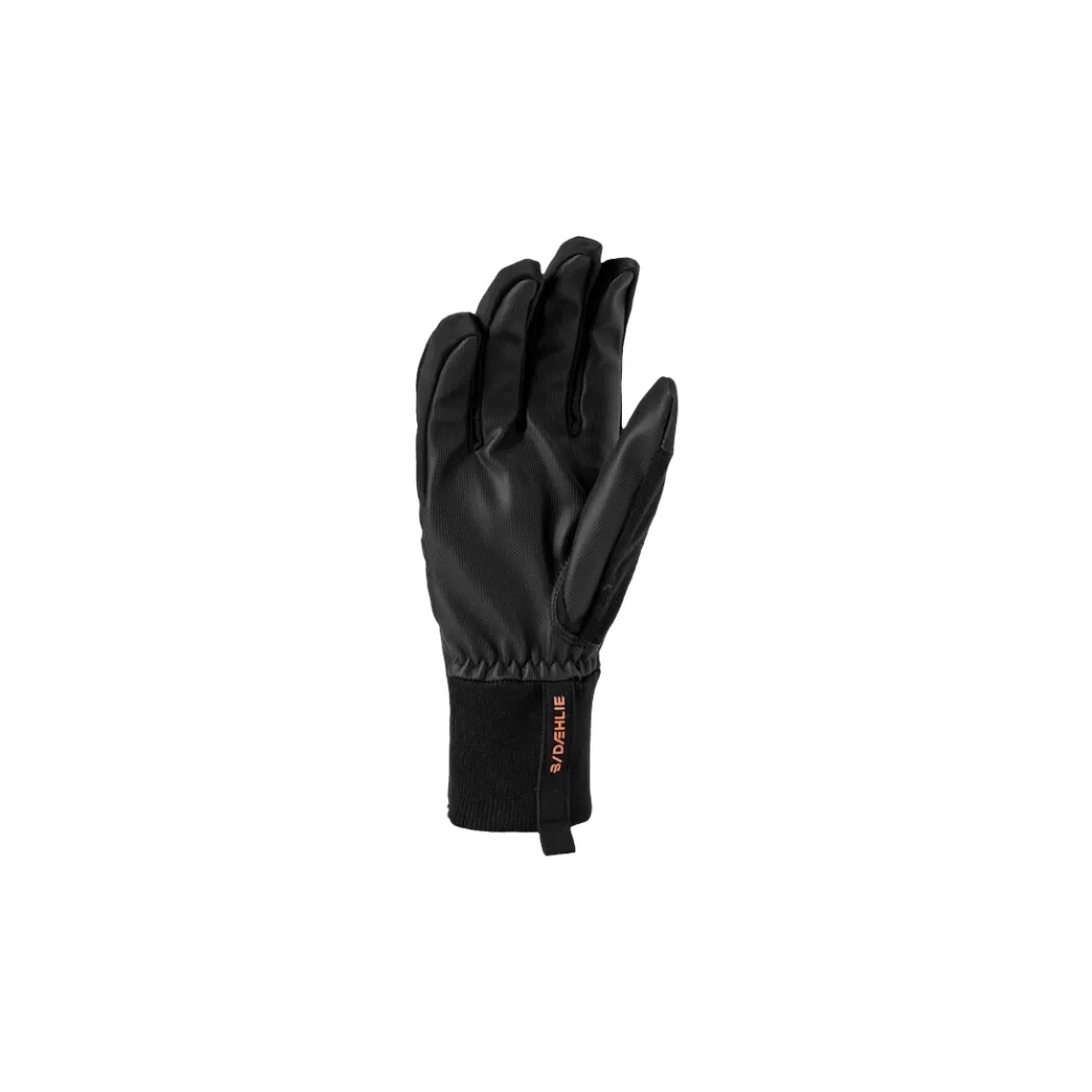Dæhlie Glove Pace