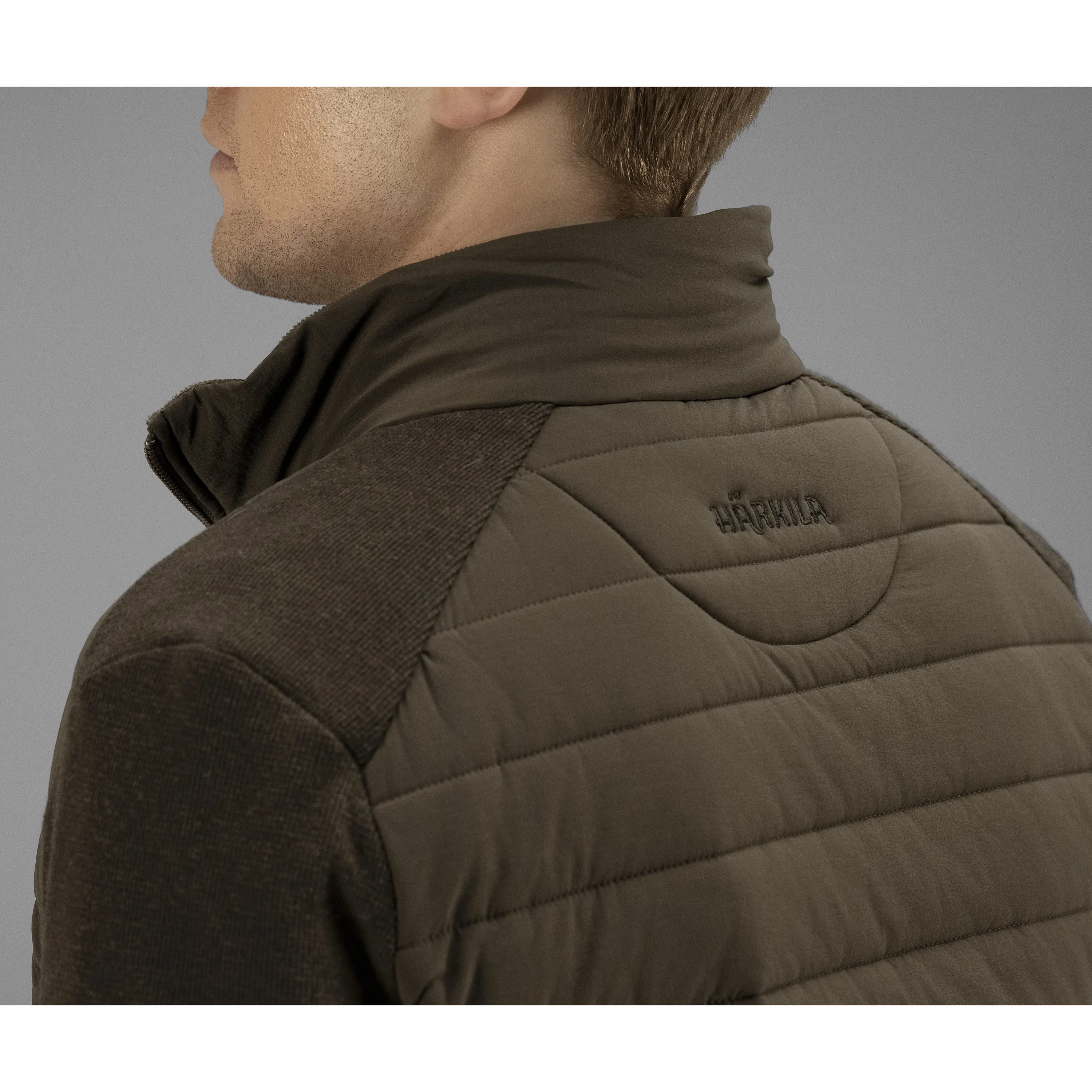Härkila Men&#x27;s Retrieve Insulated Cardigan Dark Warm Olive | Buy Härkila Men&#x27;s Retrieve Insulated Cardigan Dark Warm Olive here | Outnorth