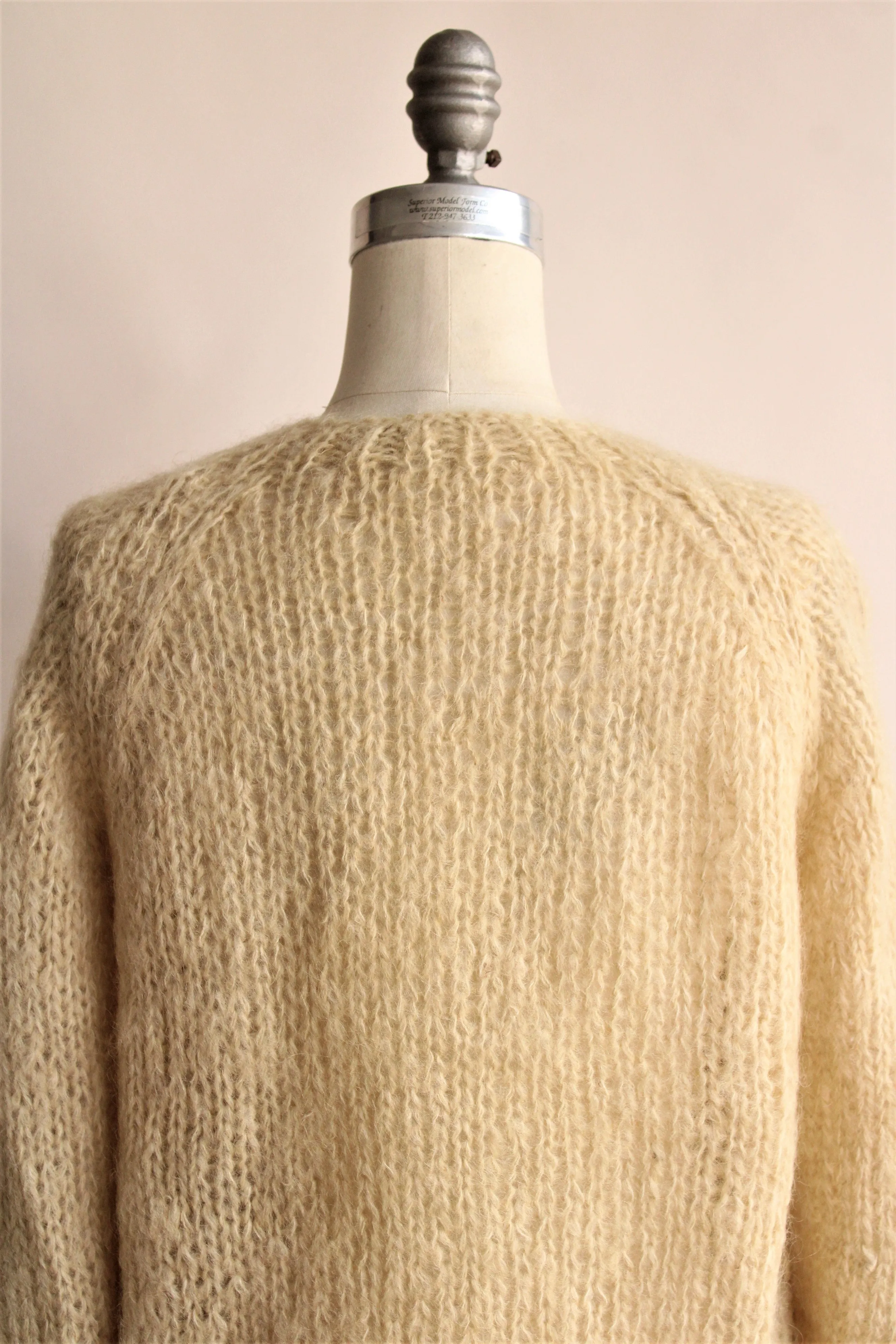 Vintage 1950s 1960s Ivory Wool Cardigan