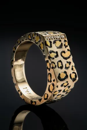 Wild Coat: Signet Ring